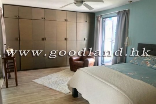 【清水湾花园村屋出售】独立屋身・私人花园