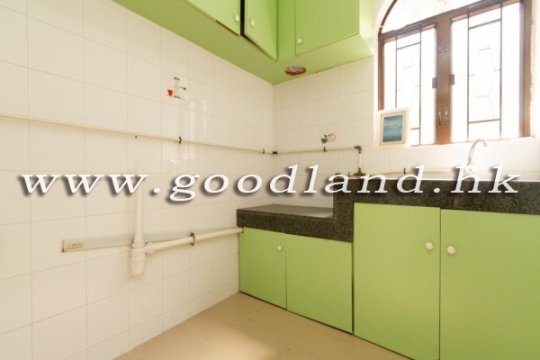 清水湾花园实用村屋出售