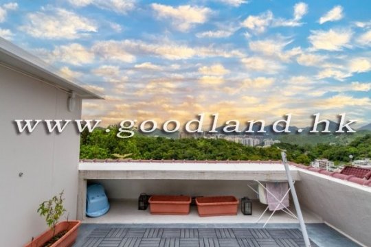 【清水湾品味装修村屋出售】绿景・独立
