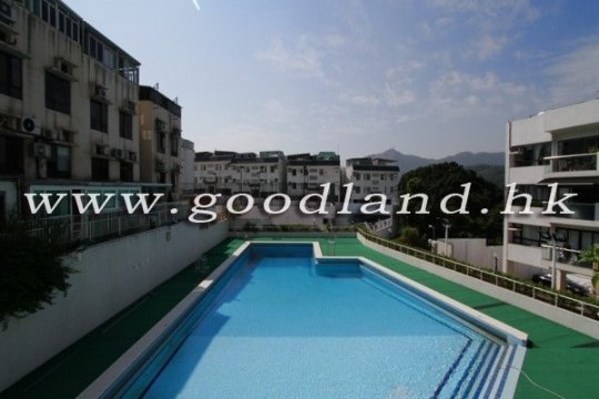 【清水湾花园屋苑住宅出售】天台・交通便利